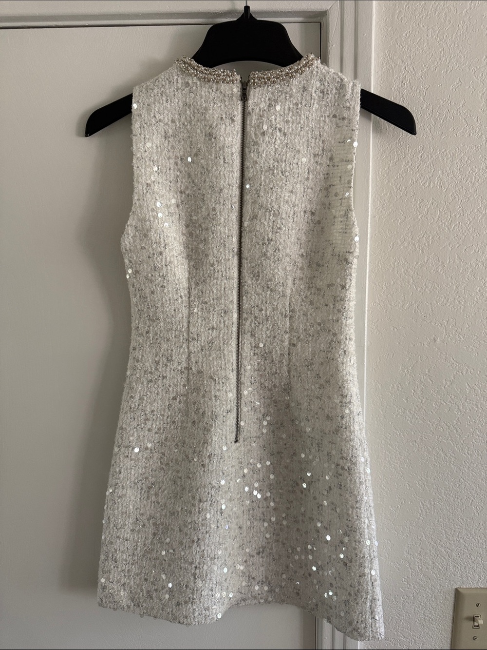 Alice + Olivia Ivory Sequin Tweed Sleeveless Shift Dress - Picture 2 of 4